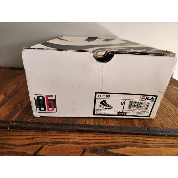 RARE Fila 95 Grant Hill 1 OG Navy Blue White Red 1VB90071-464 Size 8 EUC - Picture 9 of 12